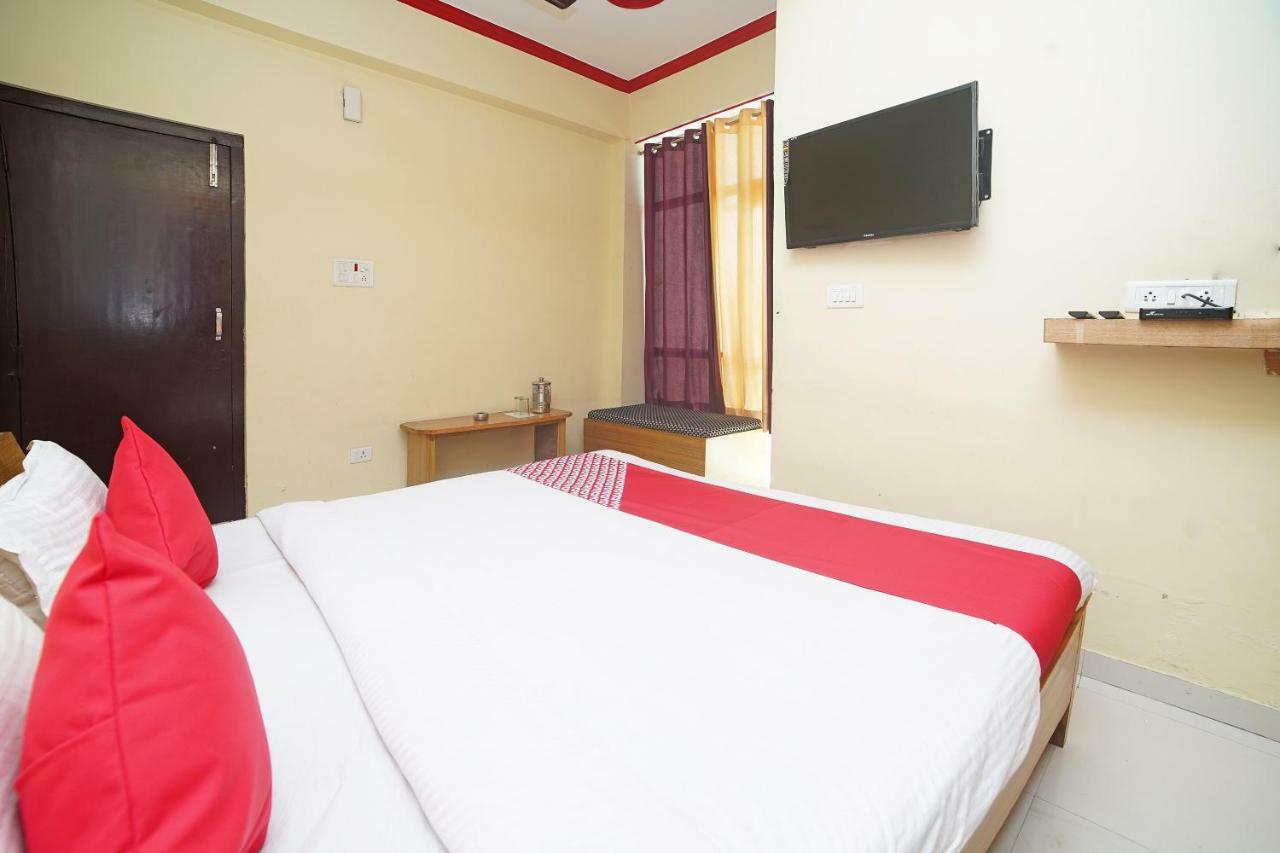 Oyo 37525 Hotel Mall Palace Pithorāgarh Exterior foto