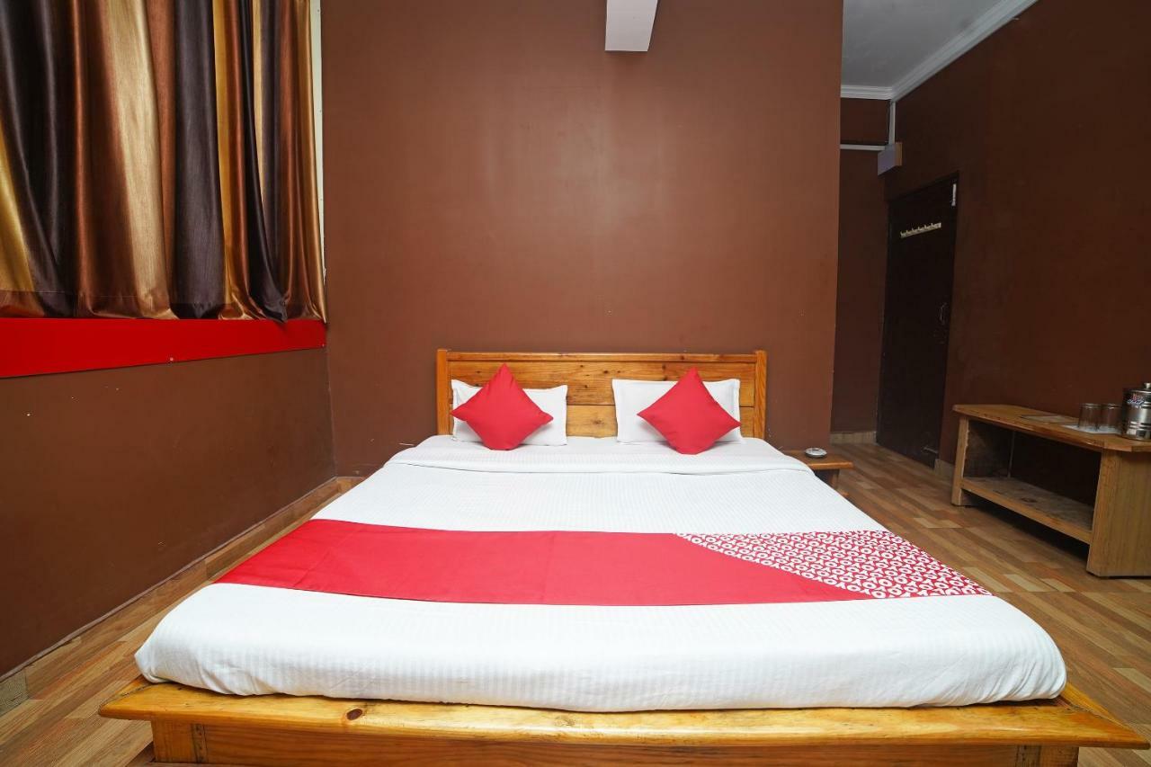 Oyo 37525 Hotel Mall Palace Pithorāgarh Exterior foto