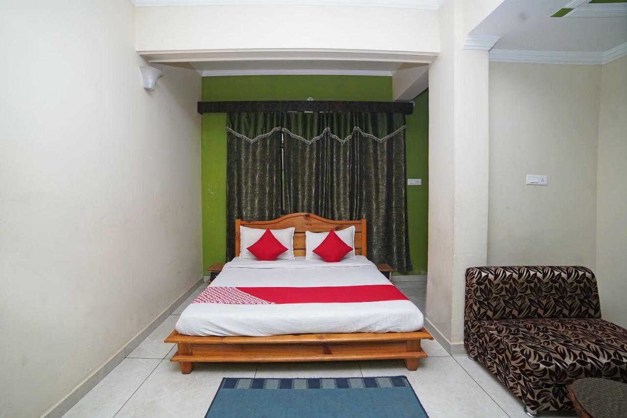 Oyo 37525 Hotel Mall Palace Pithorāgarh Exterior foto