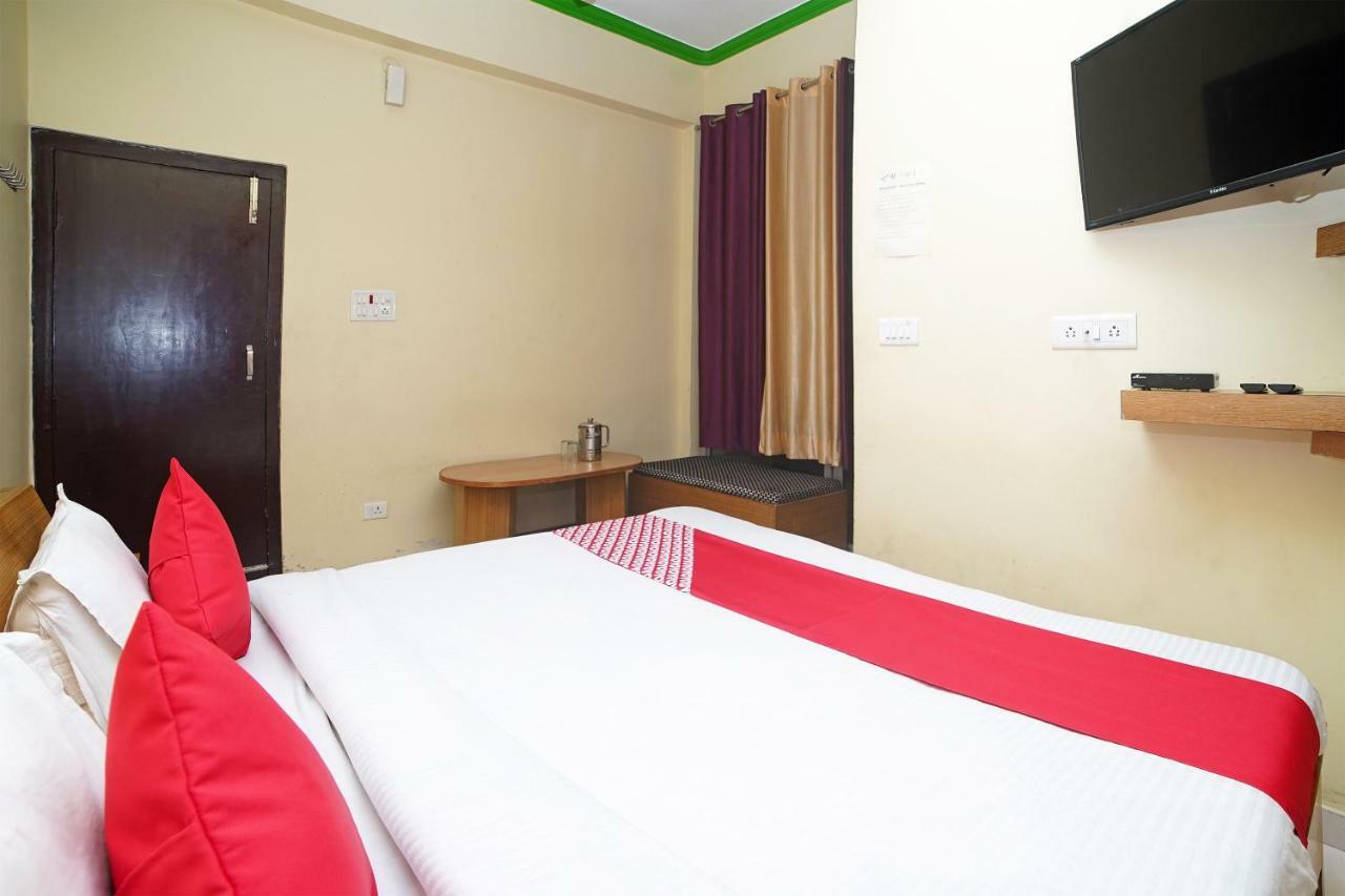 Oyo 37525 Hotel Mall Palace Pithorāgarh Exterior foto