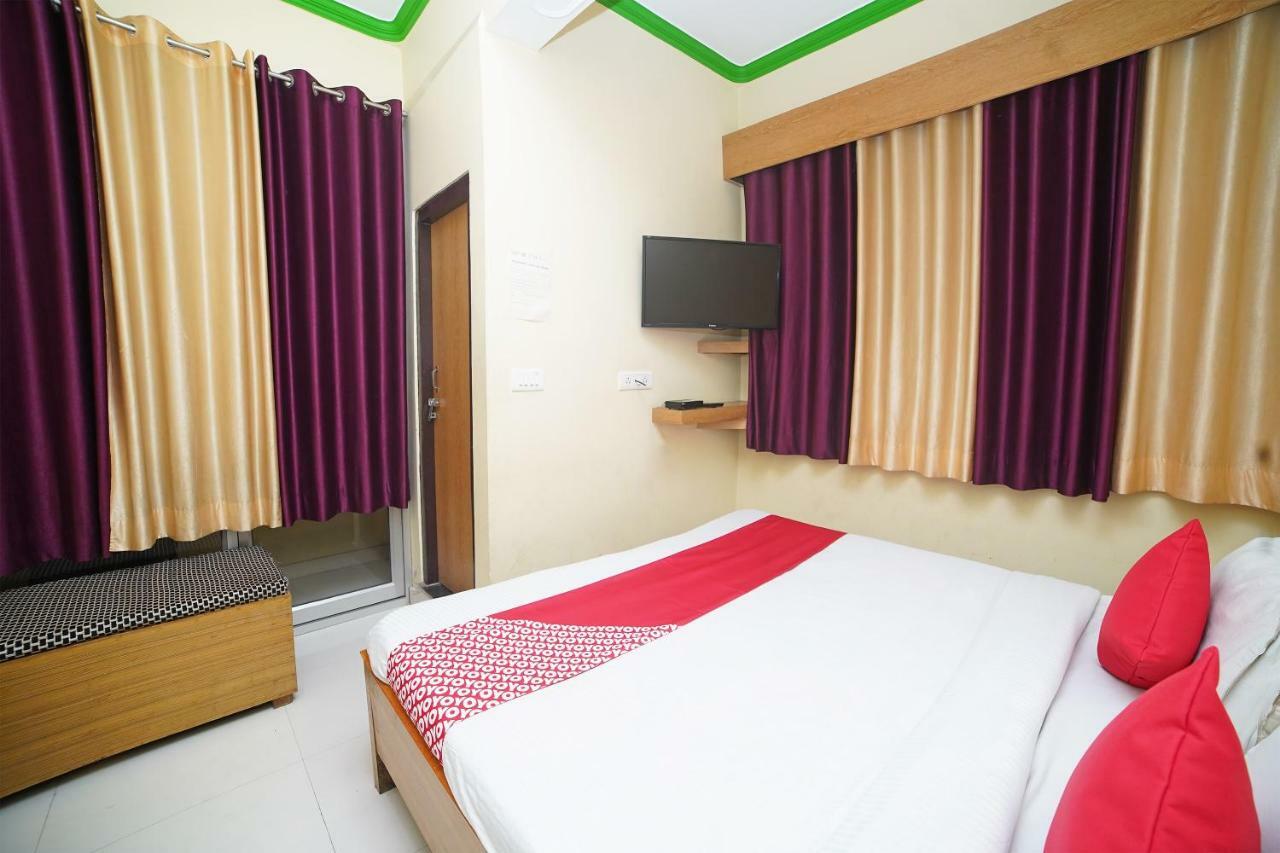 Oyo 37525 Hotel Mall Palace Pithorāgarh Exterior foto