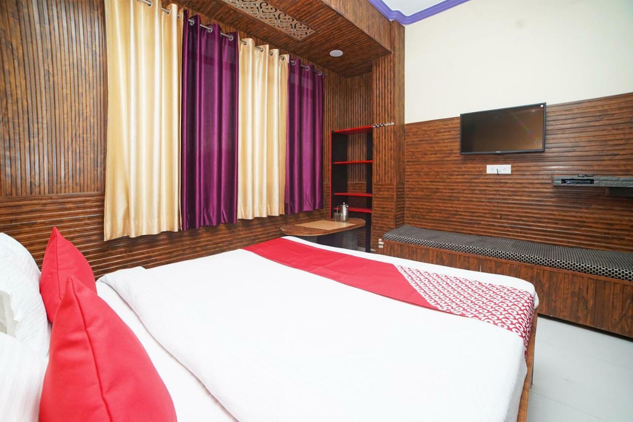 Oyo 37525 Hotel Mall Palace Pithorāgarh Exterior foto