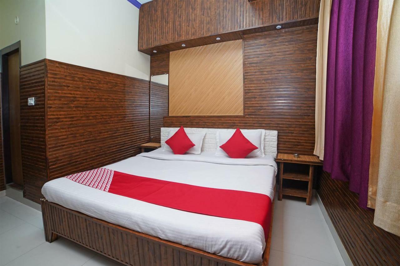 Oyo 37525 Hotel Mall Palace Pithorāgarh Exterior foto