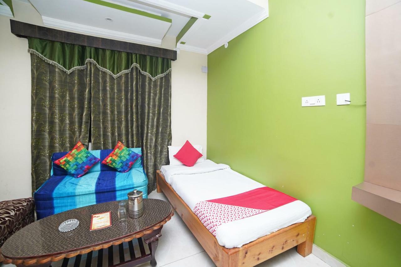 Oyo 37525 Hotel Mall Palace Pithorāgarh Exterior foto
